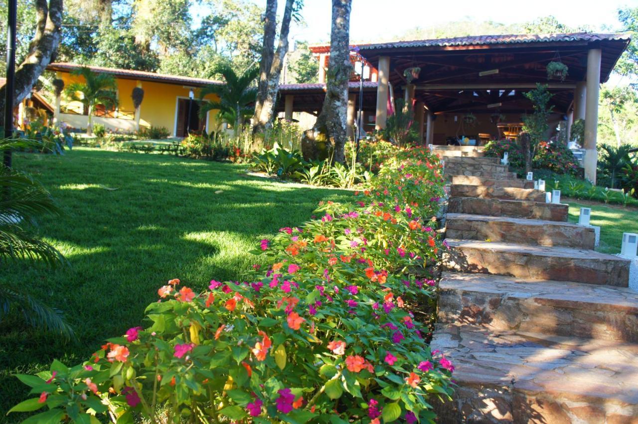 Hotel Cantinho Das Flores Guaramiranga Exterior foto
